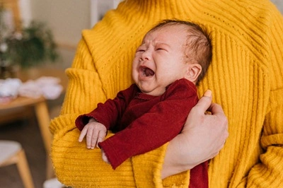 Bébé qui pleure